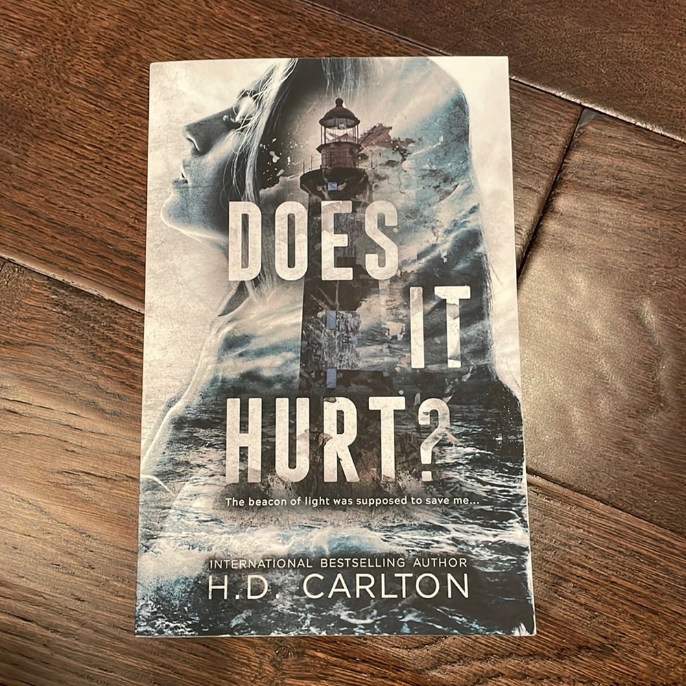 H. D. Carlton - Does It Hurt